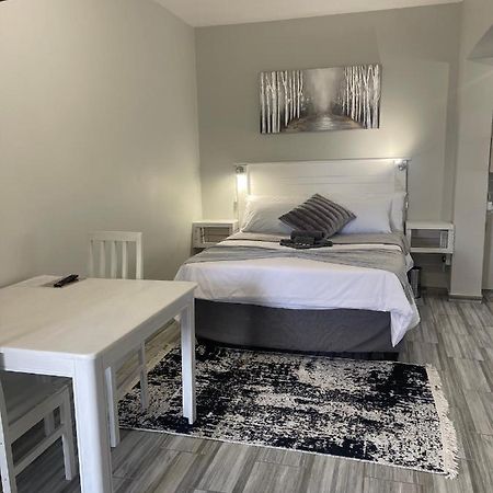 Apartament 22 On Mirabel Kempton Park Zewnętrze zdjęcie