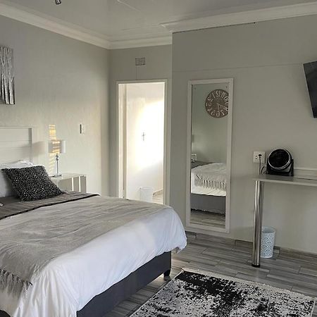 Apartament 22 On Mirabel Kempton Park Zewnętrze zdjęcie