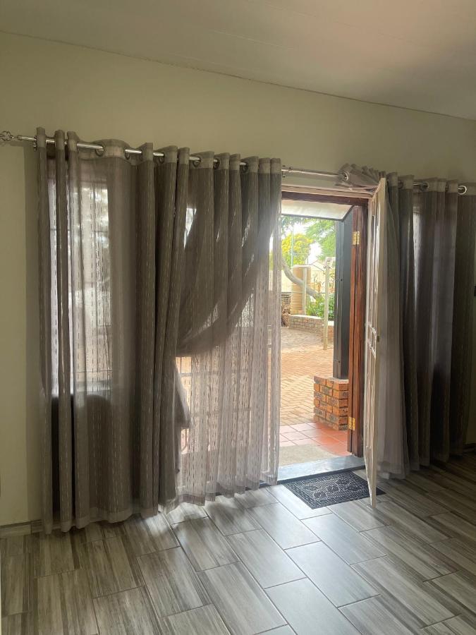 Apartament 22 On Mirabel Kempton Park Zewnętrze zdjęcie